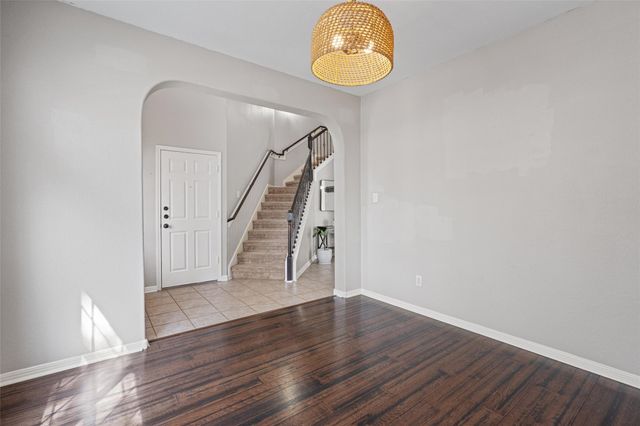 1712 Lynnville TRL, Austin, TX 78727