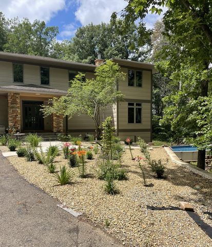 214 Madison Circle, Hudson, WI 54016