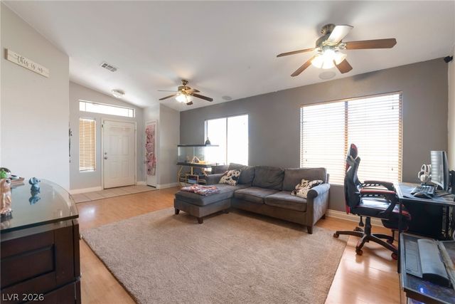 7829 March Brown Avenue, Las Vegas, NV 89149