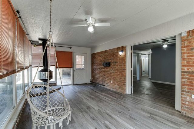 1301 Queensboro Place, Yukon, OK 73099