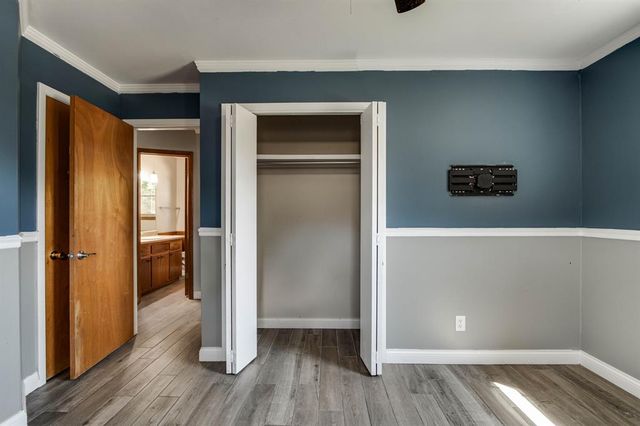 1301 Queensboro Place, Yukon, OK 73099