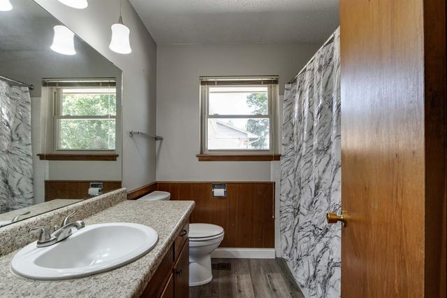 1301 Queensboro Place, Yukon, OK 73099