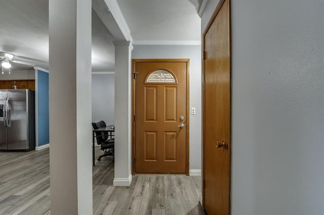 1301 Queensboro Place, Yukon, OK 73099