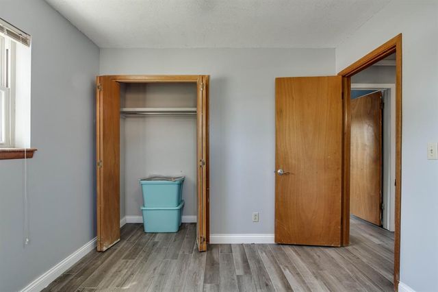 1301 Queensboro Place, Yukon, OK 73099