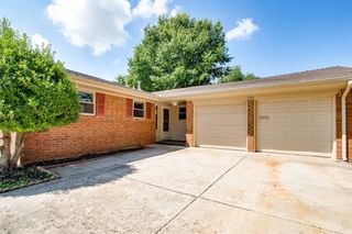 1301 Queensboro Place, Yukon, OK 73099