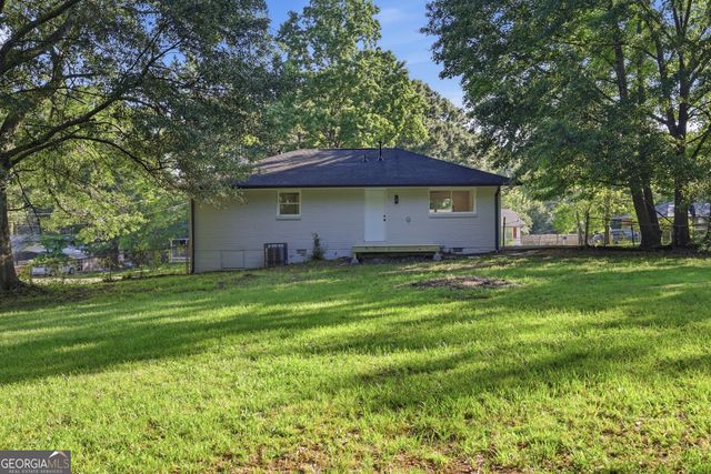8399 Attleboro Drive, Jonesboro, GA 30238