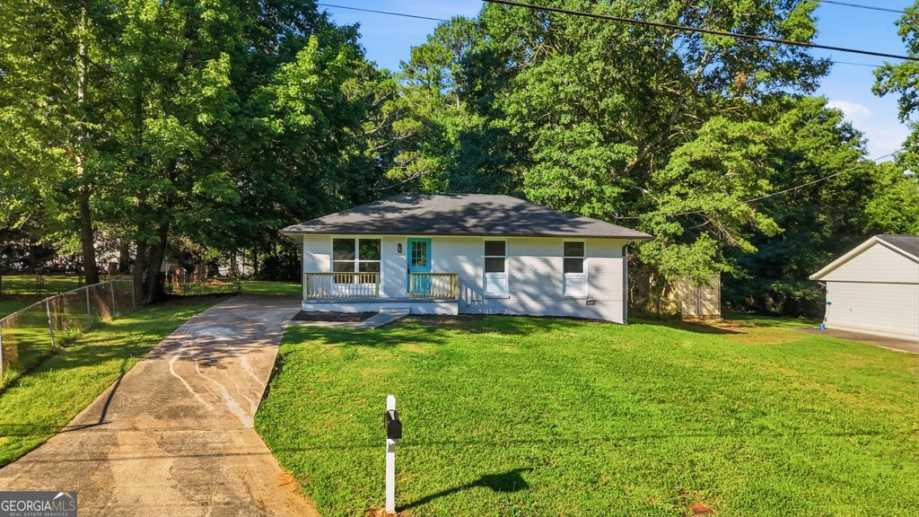8399 Attleboro Drive, Jonesboro, GA 30238