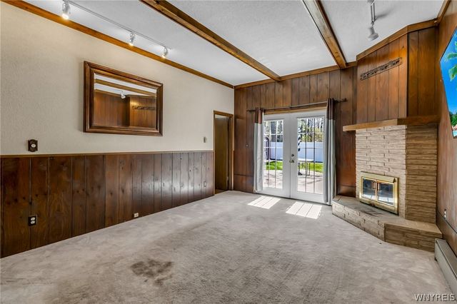 7375 Saint Joseph Road, Niagara, NY 14304
