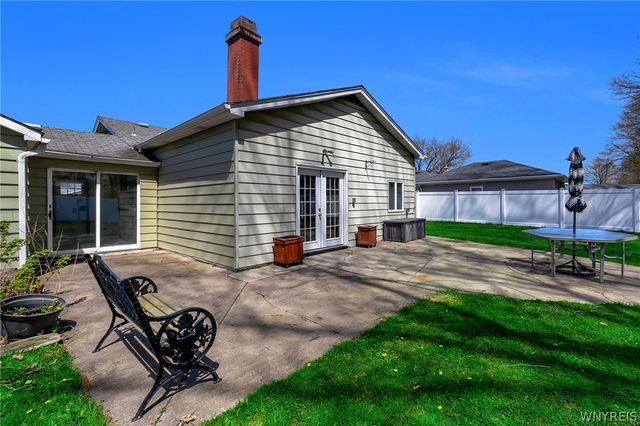 7375 Saint Joseph Road, Niagara, NY 14304