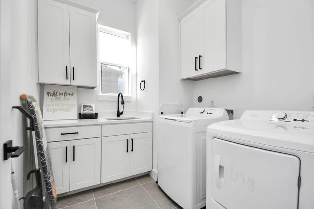 1104 Palmer Street, Houston, TX 77003