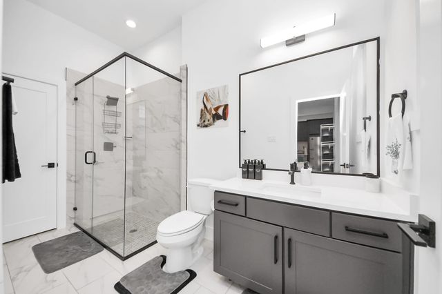1104 Palmer Street, Houston, TX 77003