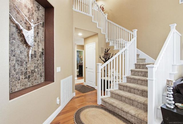 4889 Ruette De Mer, San Diego, CA 92130