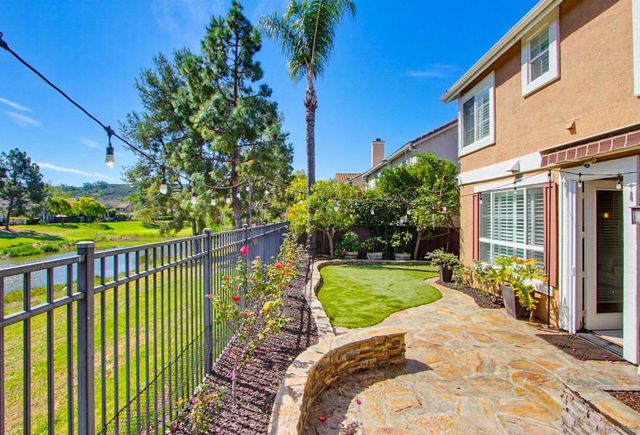 4889 Ruette De Mer, San Diego, CA 92130
