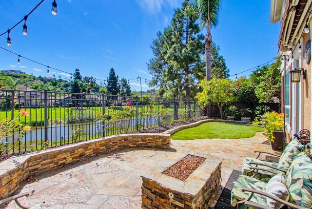 4889 Ruette De Mer, San Diego, CA 92130