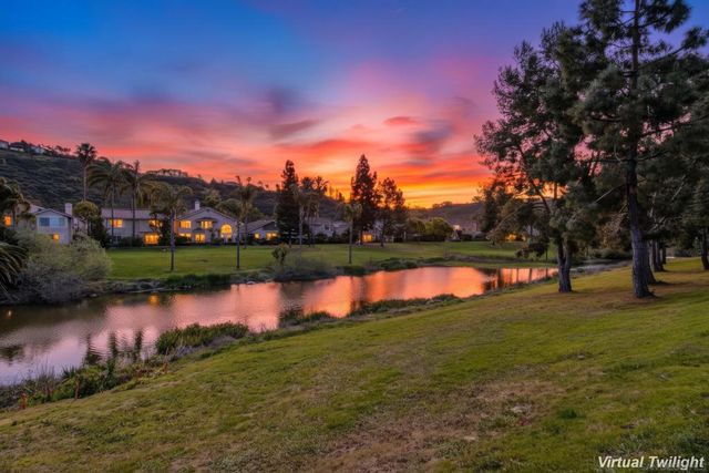 4889 Ruette De Mer, San Diego, CA 92130