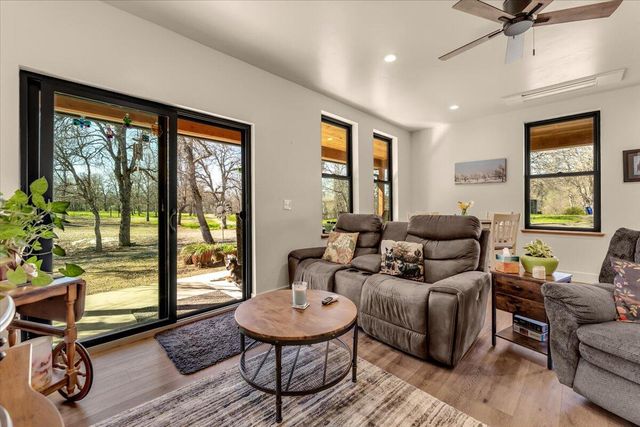 15525 Bowman Road, Cottonwood, CA 96022