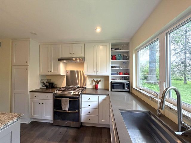 718 Delladonna Way, Madison, WI 53704