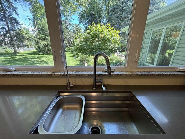718 Delladonna Way, Madison, WI 53704