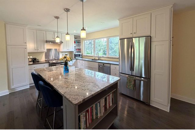 718 Delladonna Way, Madison, WI 53704