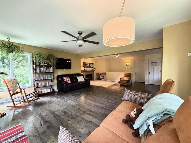718 Delladonna Way, Madison, WI 53704