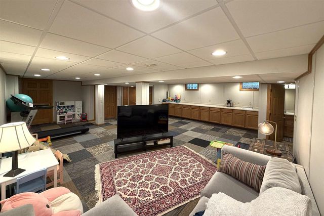 718 Delladonna Way, Madison, WI 53704