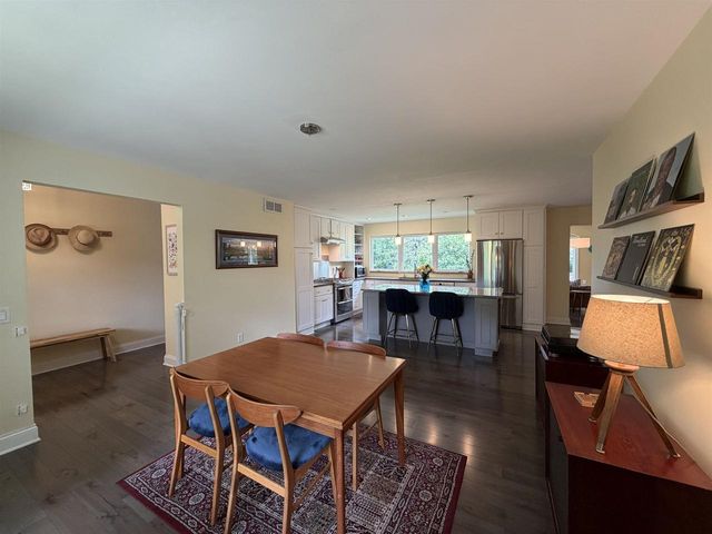 718 Delladonna Way, Madison, WI 53704