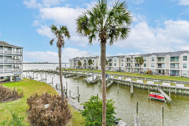 4011 Nasa Rd 1 508, Seabrook, TX 77586