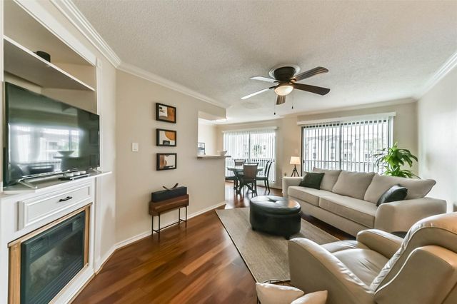 4011 Nasa Rd 1 508, Seabrook, TX 77586