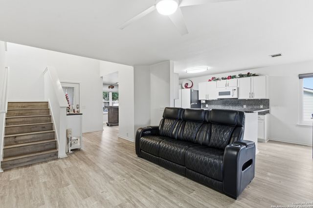 15718 Hastings Park, Selma, TX 78154