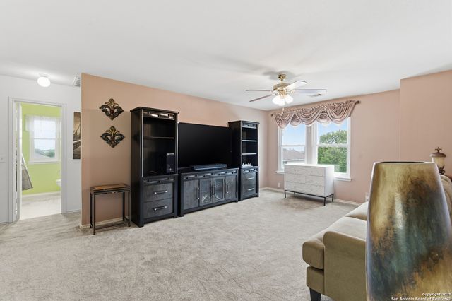 15718 Hastings Park, Selma, TX 78154