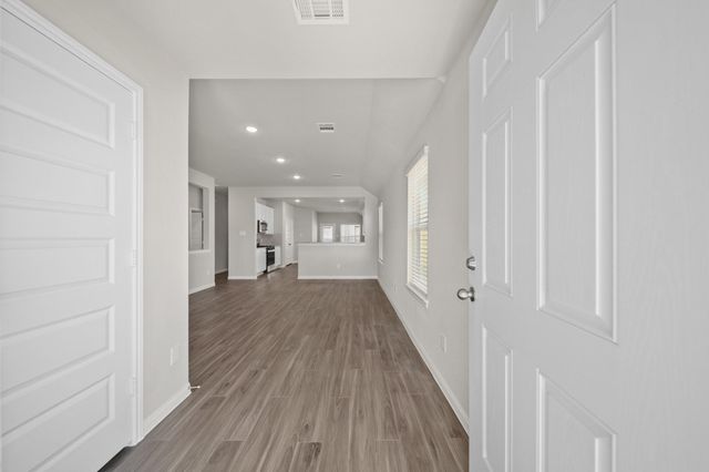 312 Mouflon Drive, Huntsville, TX 77320