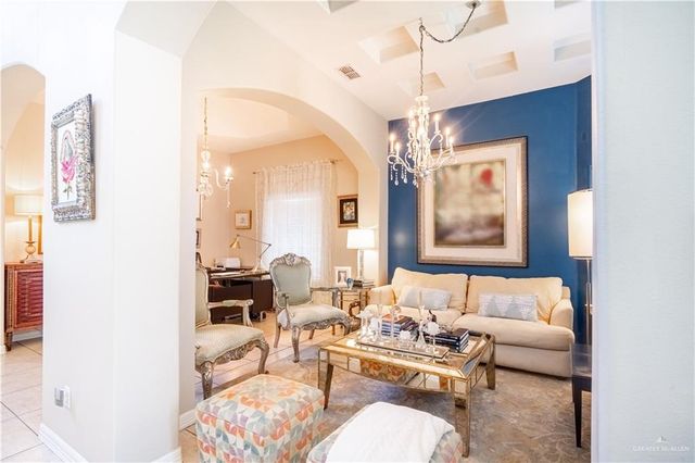 2437 E 5th Street, Mission, TX 78572