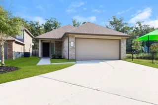 2700 Madison Court, Conroe, TX 77304