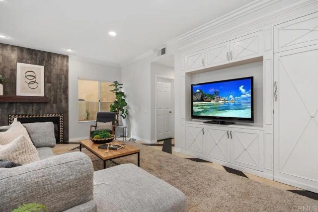 12919 Chaparral Ridge Road, San Diego, CA 92130