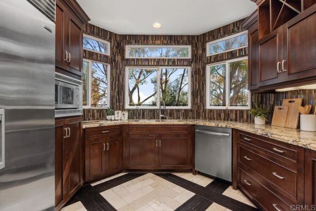 12919 Chaparral Ridge Road, San Diego, CA 92130