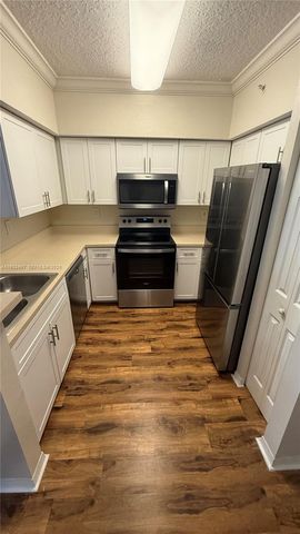 220 SW 116th Ave 15-206, Pembroke Pines, FL 33025