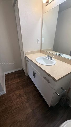 220 SW 116th Ave 15-206, Pembroke Pines, FL 33025