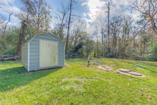 380 Rae Ann Boulevard, Livingston, TX 77351