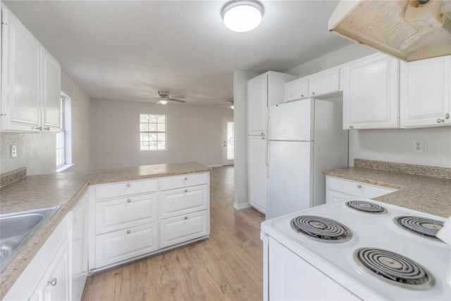 380 Rae Ann Boulevard, Livingston, TX 77351