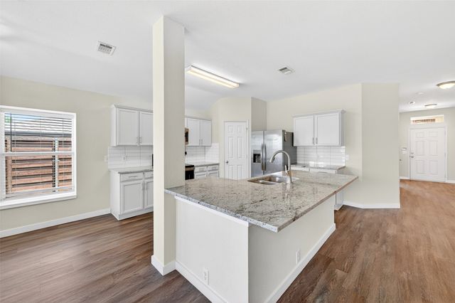 4008 Vinyard Way, Denton, TX 76226