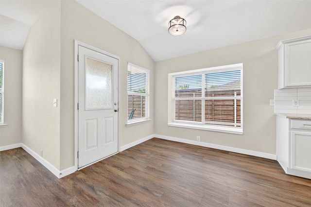 4008 Vinyard Way, Denton, TX 76226