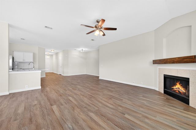 4008 Vinyard Way, Denton, TX 76226