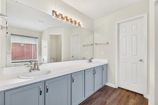 4008 Vinyard Way, Denton, TX 76226