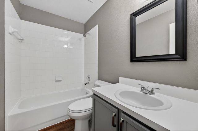 4008 Vinyard Way, Denton, TX 76226