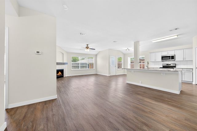 4008 Vinyard Way, Denton, TX 76226