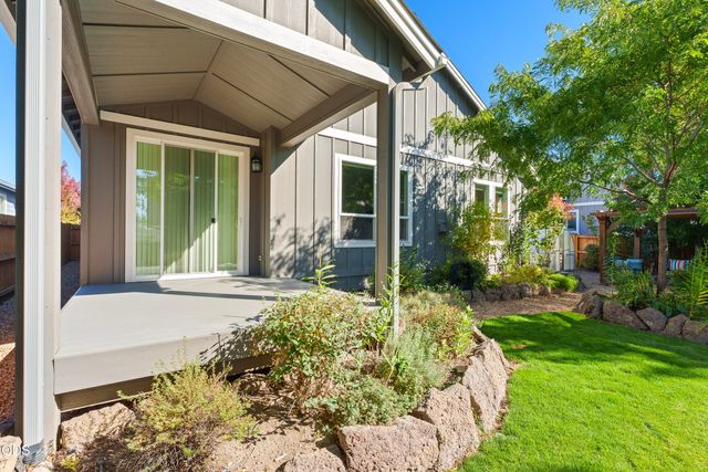 1646 NW Upas Avenue, Redmond, OR 97756