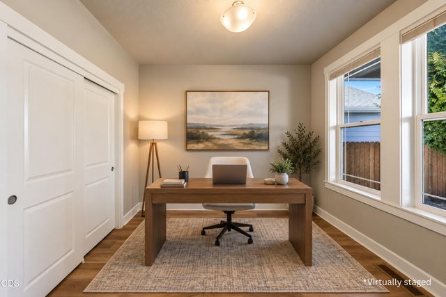 1646 NW Upas Avenue, Redmond, OR 97756