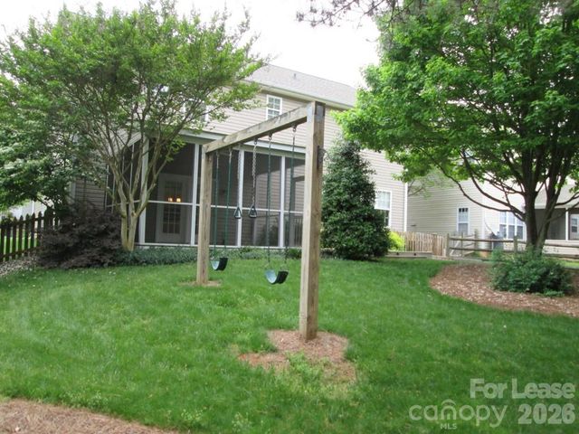 9513 Wilson Hall Drive, Charlotte, NC 28277