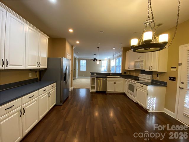 9513 Wilson Hall Drive, Charlotte, NC 28277