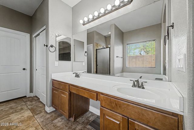 7517 S 15TH Drive, Phoenix, AZ 85041